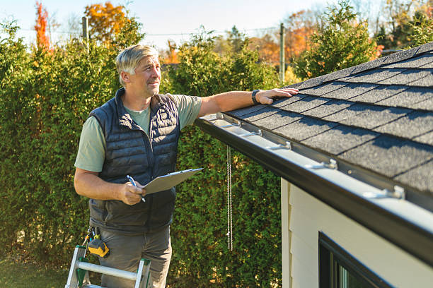 Professional Roofing technician working in Faulkner, MD